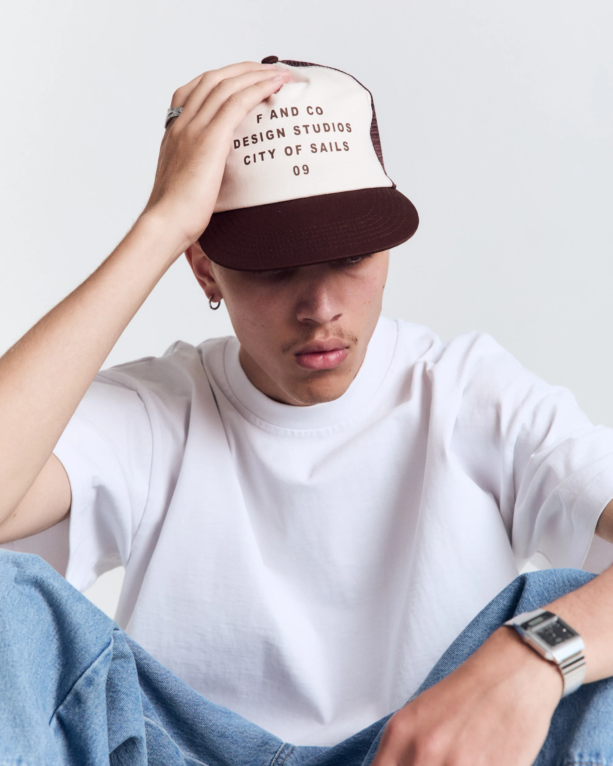 09 Cap - Ball Trucker - Off White/Brown - Image 5
