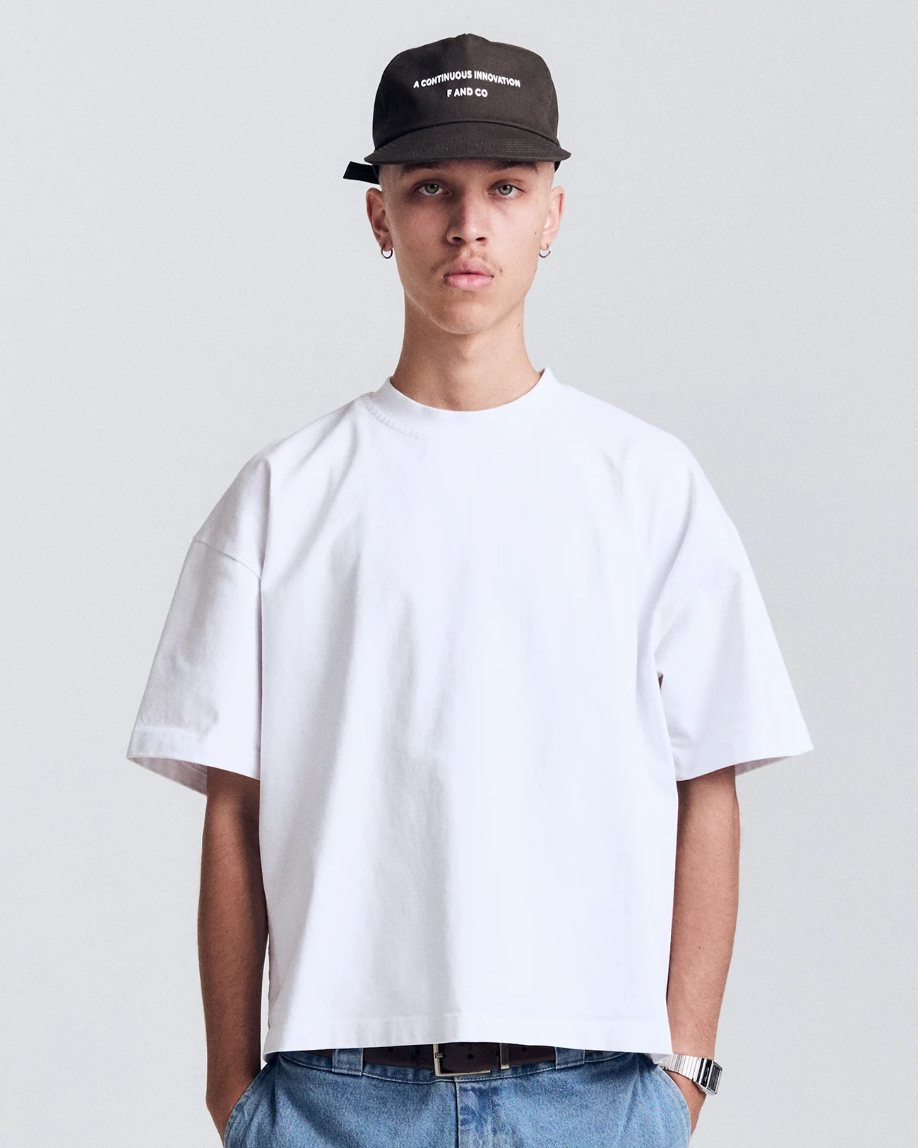 Innovation Cap - Wide Brim 5 Panel - Off Black - Image 6