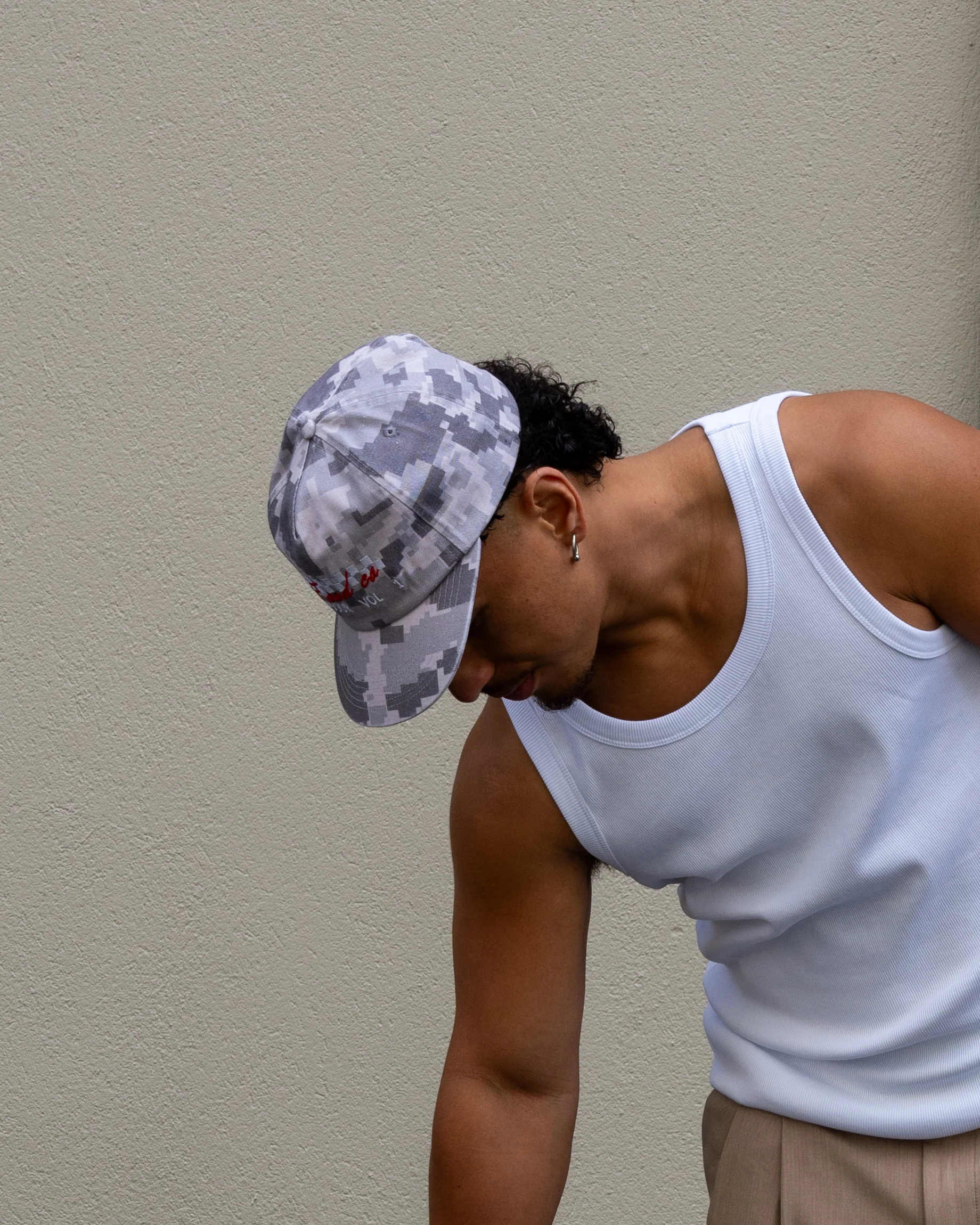 Outdoors V2 Cap - 5 Panel - Digital Camo - Image 4